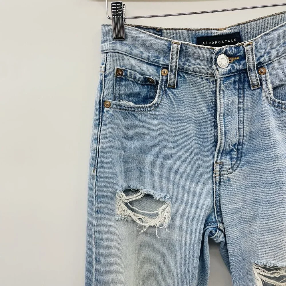 Aeropostale Womens Size 00 Regular 90s Baggy Distressed Button Fly Jeans in Blue